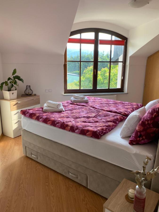 Apartma Bernard Radovljica Buitenkant foto