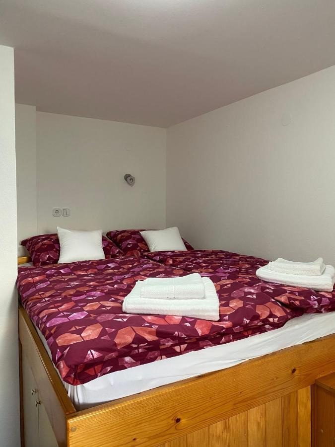 Apartma Bernard Radovljica Buitenkant foto